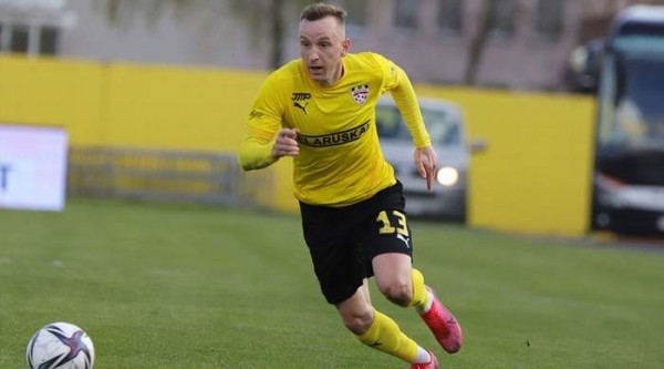 Футбол.  Андрей Соловей: судя по всему, я — это второй состав "Шахтера", а не в основной обойме
 