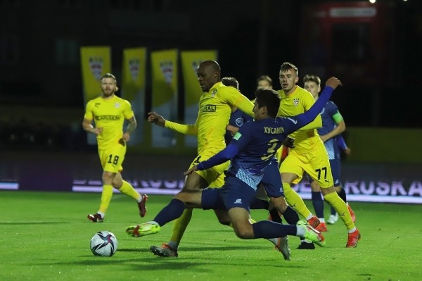 Футбол.  Чемпионат Беларуси. 30-й тур. "Шахтер" и "Энергетик" претендуют на золото. Онлайн всех матчей &mdash; в 14.00
&nbsp;&nbsp;