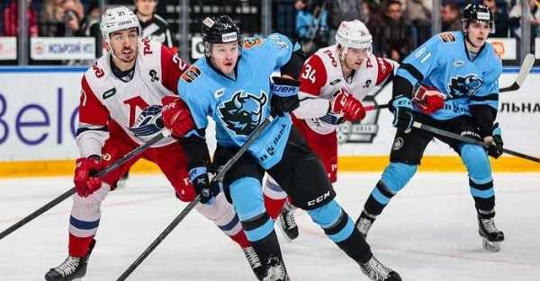 Хоккей.  КХЛ. "Динамо" Мн — "Локомотив": матч пройдет 11 ноября, стартовое вбрасывание запланировано на 19.30
  