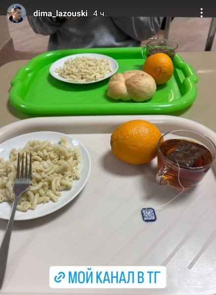 Биатлон. Дмитрий Лазовский поделился фотографией приема пищи на этапе Кубка России в Увате
Биатлон. Дмитрий Лазовский поделился фотографией приема пищи на этапе Кубка России в Увате