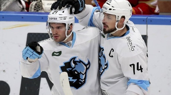 Хоккеисты минского "Динамо" завершили выездную серию победой над "Куньлунем"