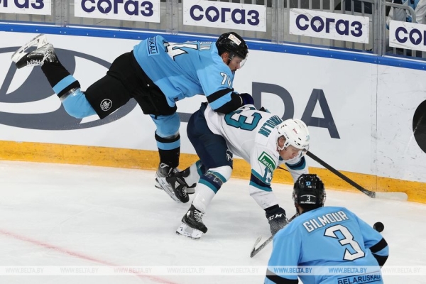 Хоккеисты минского "Динамо" обыграли "Сочи" в матче чемпионата КХЛ Хоккеисты минского "Динамо" обыграли "Сочи" в матче чемпионата КХЛ