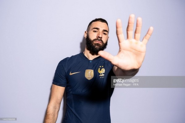 Футбол. Французский форвард Карим Бензема не сыграет с Австралией и вообще вряд ли выступит на ЧМ-2022
Футбол. Французский форвард Карим Бензема не сыграет с Австралией и вообще вряд ли выступит на ЧМ-2022