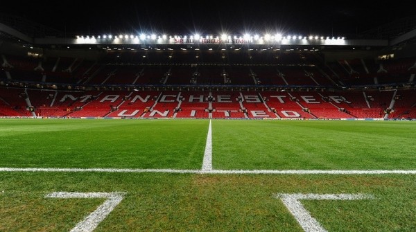 "Манчестер Юнайтед" объявил об уходе Роналду из клуба