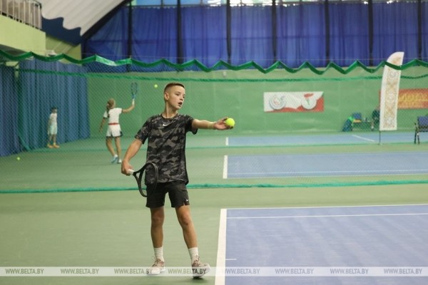 ФОТОФАКТ: Финальный этап республиканского турнира по теннису "Золотая ракетка" проходит в Минске