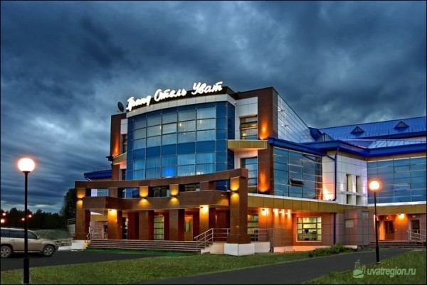 Биатлон.  Антон Смольский и Динара Алимбекова будут жить в Увате в Гранд-отеле. Остальная сборная Беларуси — в гостинице
 