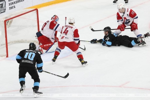 Хоккеисты минского "Динамо" добыли четвертую подряд победу в КХЛ
