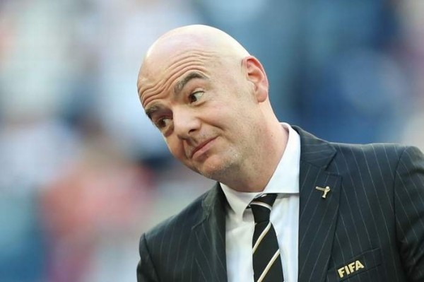 Футбол. Джанни Инфантино призвал участников чемпионата мира-2022 не смешивать футбол с политикой
Футбол. Джанни Инфантино призвал участников чемпионата мира-2022 не смешивать футбол с политикой