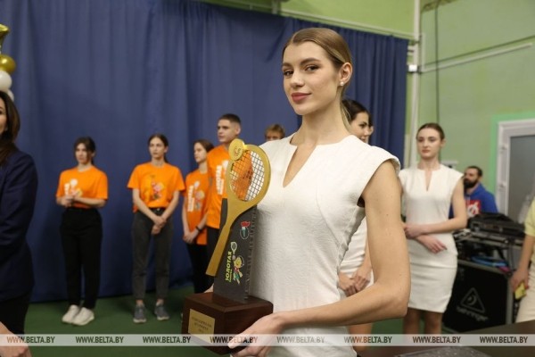 Теннисисты минской "Смены" в третий раз выиграли "Золотую ракетку" Теннисисты минской "Смены" в третий раз выиграли "Золотую ракетку"