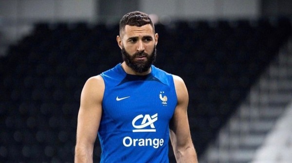 Нападающий сборной Франции Бензема из-за травмы пропустит ЧМ-2022 по футболу