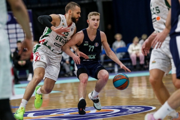 Баскетбол.  Лига ВТБ. УНИКС на домашней площадке устроил разгром "Мiнску"
 