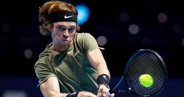 Теннис.  Андрей Рублев вышел в полуфинал Итогового турнира АТП
 