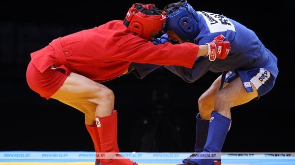 В Бишкеке стартовал чемпионат мира по самбо с участием белорусов