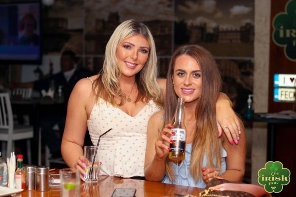 Футбол.  Хозяйка ирландского паба в Дохе опасается, что во время чемпионата мира в заведении может закончиться пиво
 