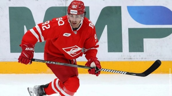 Хоккей. Шейн Принс: надеюсь, что ситуация изменится, и белорусские хоккеисты будут снова допущены до международных турниров
Хоккей. Шейн Принс: надеюсь, что ситуация изменится, и белорусские хоккеисты будут снова допущены до международных турниров