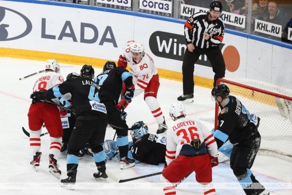 Хоккеисты минского "Динамо" проиграли восьмой матч подряд в КХЛ