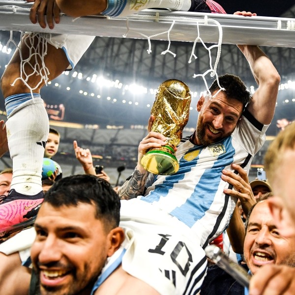 Футбол.  ЧМ-2022. Месси передумал завершать карьеру в сборной Аргентины после завоевания кубка мира
 