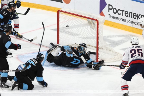 Хоккейное минское "Динамо" потерпело шестое поражение подряд