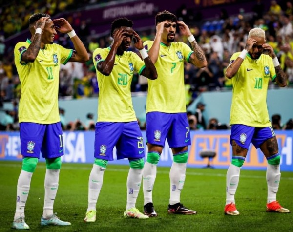 Футбол.  Виталий Булыга: наиболее вероятный финал ЧМ-2022 &mdash; Бразилия против Франции. С таким запасом прочности играют!
&nbsp;