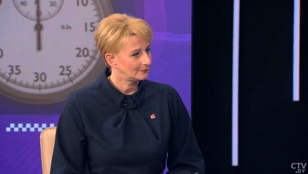 Футбол. Владимир Хващинский в ТВ-эфире сказал, что не ощущает себя Богом после завоевания награды лучшему футболисту страны
Футбол. Владимир Хващинский в ТВ-эфире сказал, что не ощущает себя Богом после завоевания награды лучшему футболисту страны