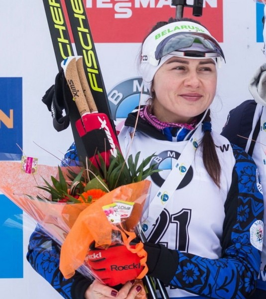 Биатлон.  Спустя сутки после рождения дочери у Анны Солы ее подруга по белоруской сборной Ирина Лещенко также родила дочь
 