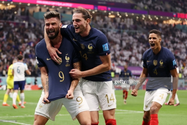 Футбол.  ЧМ-2022. Сборная Франции нанесла поражение команде Англии и в полуфинале сыграет с марокканцами
&nbsp;