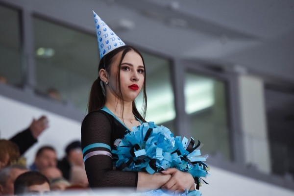 Хоккей.  Источник: минское "Динамо" не достает до пола зарплат КХЛ, который установлен на уровне 4,9 млн долларов
 