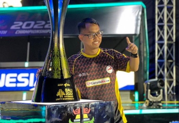 Разное.  Чемпион D2CL S17, итоги первого дня мейн-ивента "Больших белорусских танков" и другие новости индустрии за 10 декабря
 