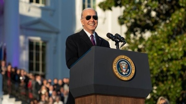 Футбол.  Президент США Джо Байден поздравил сборную Аргентины с победой на ЧМ-2022
 