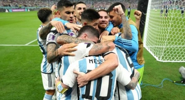 Футбол.  ЧМ-2022. Василий Уткин не увидел логики в том, что нынешняя сборная Аргентины вышла в финал
 