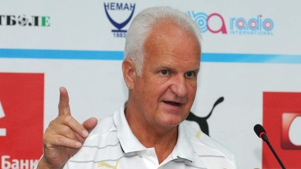 Футбол. Бернд Штанге: на ЧМ-2022 молодые бегали за Месси. Когда-то мне не удалось убедить белорусов так же бегать за Глеба
Футбол. Бернд Штанге: на ЧМ-2022 молодые бегали за Месси. Когда-то мне не удалось убедить белорусов так же бегать за Глеба