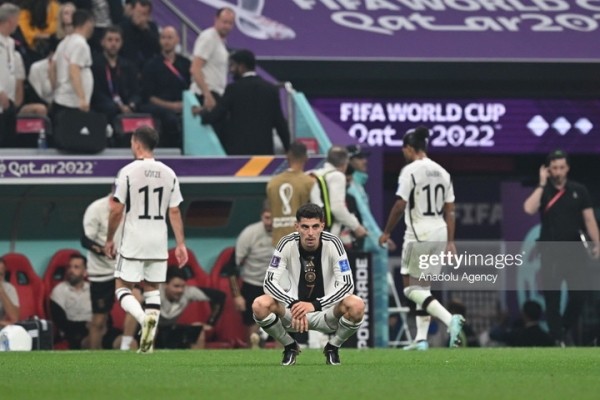 Футбол.  После победного ЧМ-2014 сборная Германии не смогла выйти из группы на втором мундиале подряд
 