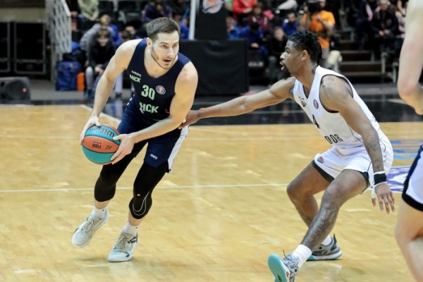 Баскетбол.  Лига ВТБ. "Минск" на выезде уступил "Автодору", потерпев 16-е поражение в 17 матчах
 