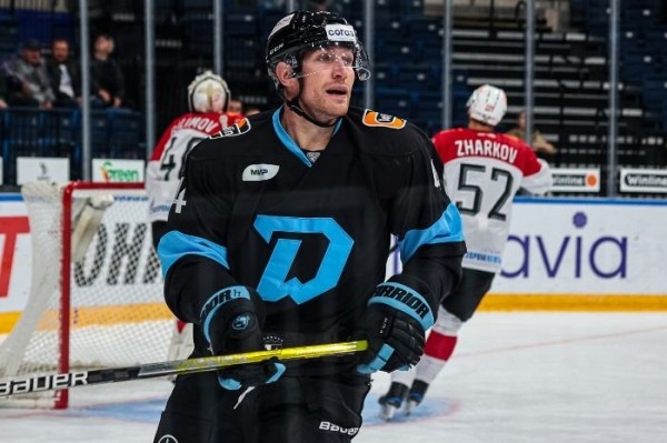 Хоккей. Шон Лалонд: со СКА у нас всегда интересные поединки. Надеюсь, счет будет не таким крупным, как в прошлый раз
Хоккей. Шон Лалонд: со СКА у нас всегда интересные поединки. Надеюсь, счет будет не таким крупным, как в прошлый раз