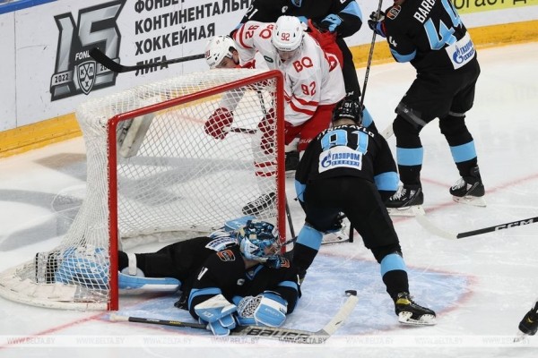 Хоккеисты минского "Динамо" проиграли восьмой матч подряд в КХЛ