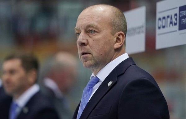 Хоккей.  Андрей Скабелка: не поддержали мы болельщиков, которые нас гнали сегодня вперед
 