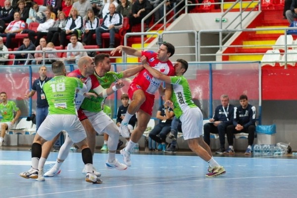 Гандбол. Борис Пуховский: хочется верить, что найдутся адекватные люди, они скажут, что спортсмены — не политики и не военные
Гандбол. Борис Пуховский: хочется верить, что найдутся адекватные люди, они скажут, что спортсмены — не политики и не военные