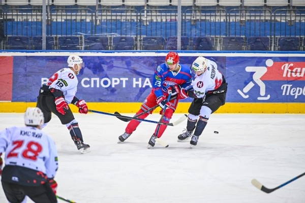 Хоккей. Betera-Экстралига. "Юность"в овертайме победила "Неман"
Хоккей. Betera-Экстралига. "Юность"в овертайме победила "Неман"