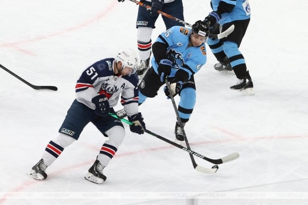 Хоккеисты минского "Динамо" уступили нижегородскому "Торпедо" в КХЛ