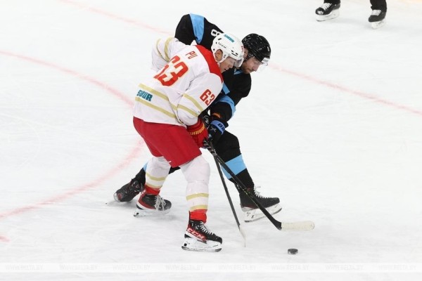 Минское "Динамо" дома уступило "Куньлуню" в матче КХЛ