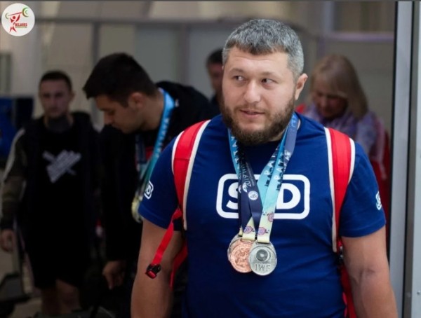 Разное.  Андрей Арямнов: посмотрим, пустят ли нас на Игры-2024. Тогда подумаю, что с этим делать и что делать с нашей штангой
 