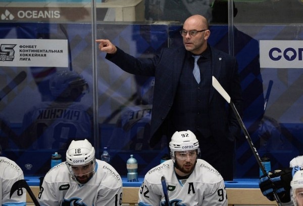 Хоккей. Максим Лебедев: у минчан пока все выглядит весьма депрессивно
Хоккей. Максим Лебедев: у минчан пока все выглядит весьма депрессивно