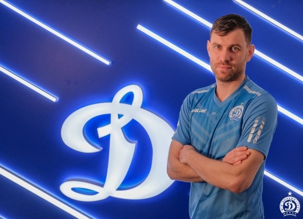 Футбол.  Сергей Политевич вернулся в минское "Динамо"
 