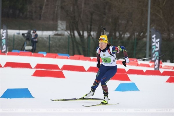 "Это как вернуться на десять лет назад". Завершившие карьеру звезды биатлона выступили в "Раубичах" "Это как вернуться на десять лет назад". Завершившие карьеру звезды биатлона выступили в "Раубичах"