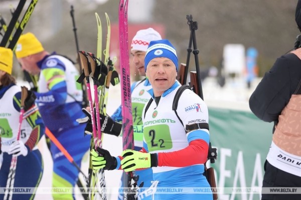"Это как вернуться на десять лет назад". Завершившие карьеру звезды биатлона выступили в "Раубичах" "Это как вернуться на десять лет назад". Завершившие карьеру звезды биатлона выступили в "Раубичах"