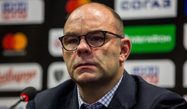 Хоккей.  Комментатор "Беларусь 5": если результата в домашней серии не будет, Вудкрофт может не доработать сезон в "Динамо"
&nbsp;