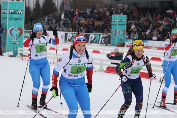 "Это как вернуться на десять лет назад". Завершившие карьеру звезды биатлона выступили в "Раубичах" "Это как вернуться на десять лет назад". Завершившие карьеру звезды биатлона выступили в "Раубичах"