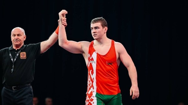 Белорусы завоевали пять наград на турнире по вольной борьбе в Красноярске