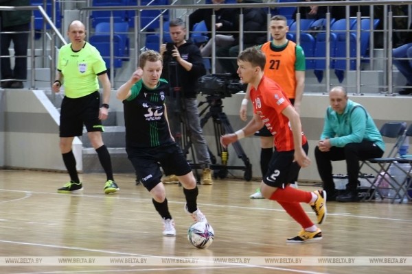 "Столица" во второй раз выиграла Кубок Беларуси по мини-футболу "Столица" во второй раз выиграла Кубок Беларуси по мини-футболу