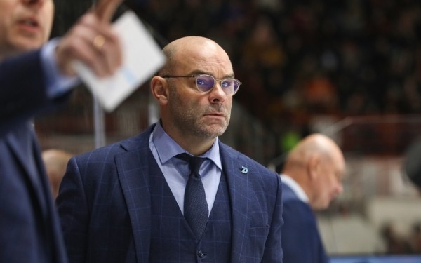 Хоккей. КХЛ. Крэйг Вудкрофт: во втором перерыве у меня с командой был долгий разговор. Понравилось, как они отреагировали
Хоккей. КХЛ. Крэйг Вудкрофт: во втором перерыве у меня с командой был долгий разговор. Понравилось, как они отреагировали